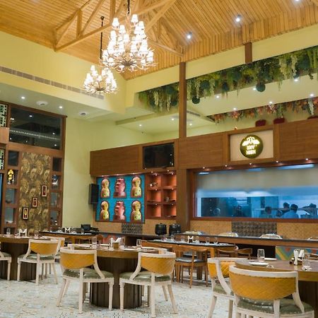 Clarks Inn Suites Kangra Εξωτερικό φωτογραφία