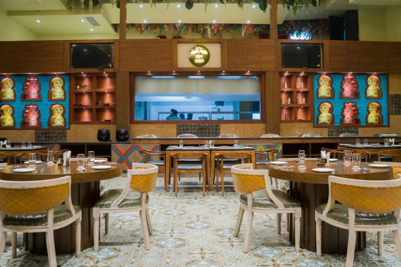 Clarks Inn Suites Kangra Εξωτερικό φωτογραφία